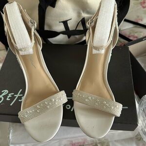Betsey Johnson Mari Sandal Heels size 7 worn once